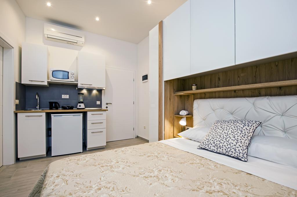 Garzoto Rooms And Studios Ρόβινι Εξωτερικό φωτογραφία